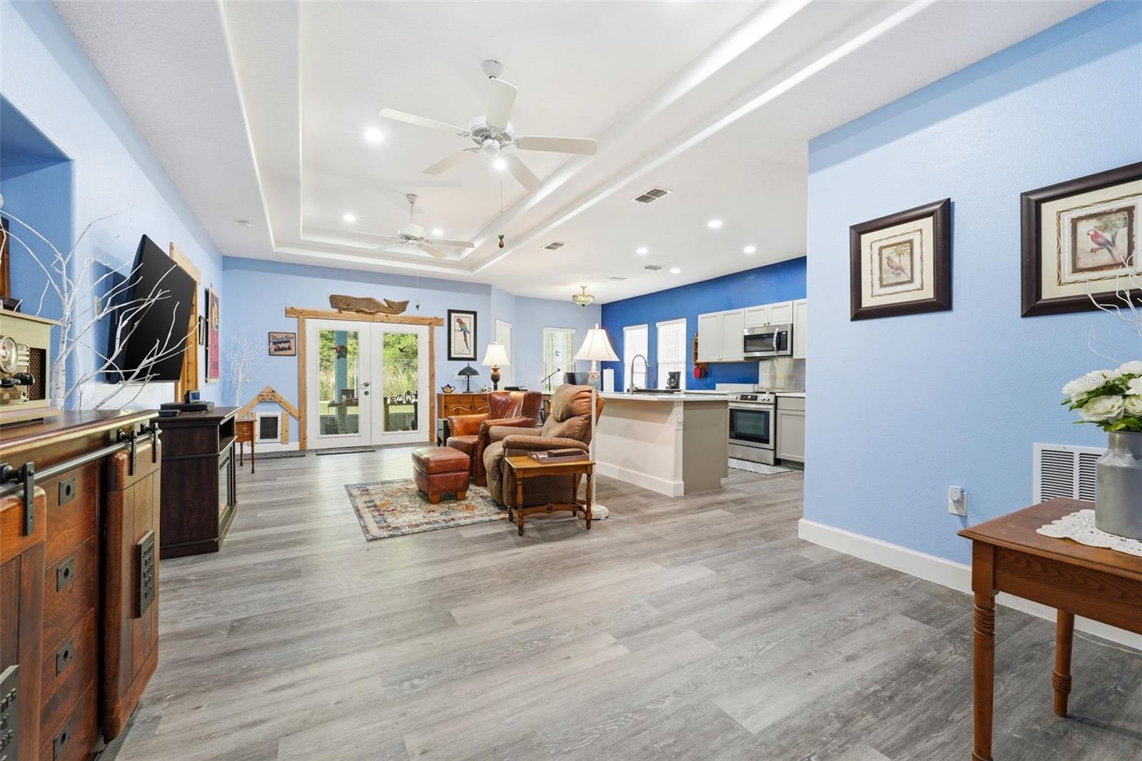 TRAILS EAST - Residential