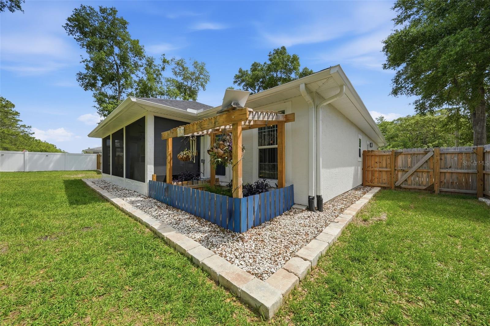 TRAILS EAST - Residential