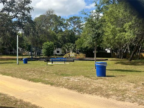 A home in APOPKA