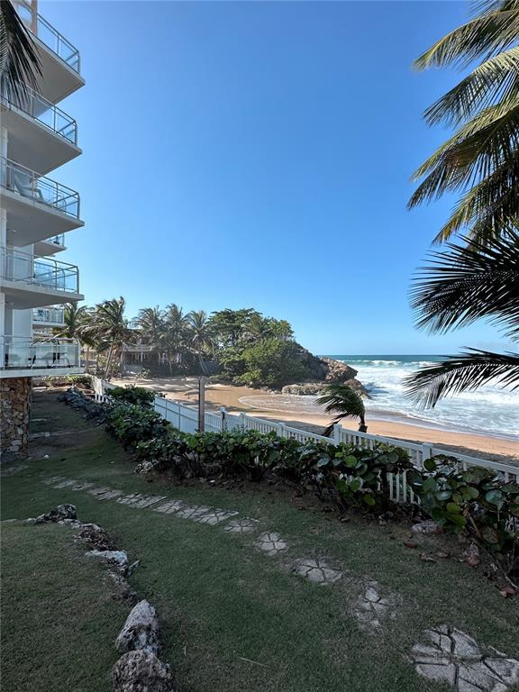 SANDY BEACH APARTMENTS - Residential