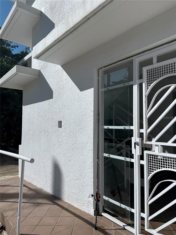 SANDY BEACH APARTMENTS - Residential