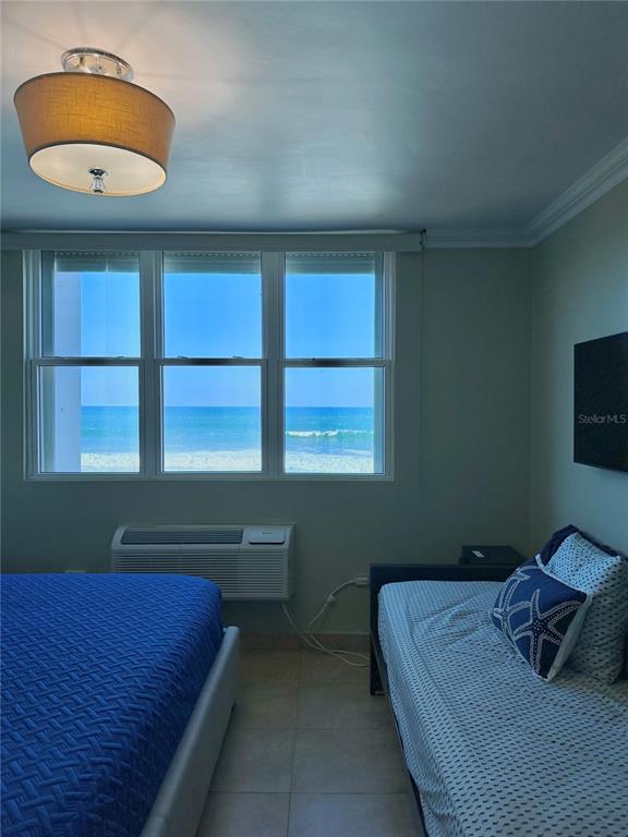 SANDY BEACH APARTMENTS - Residential