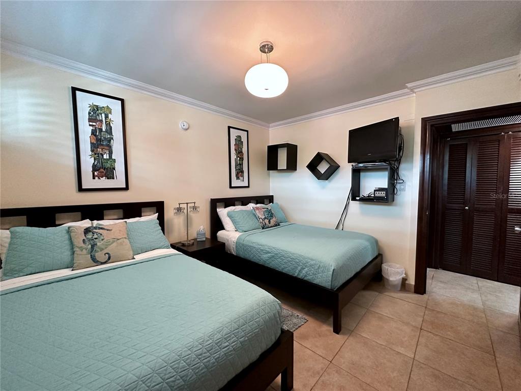 SANDY BEACH APARTMENTS - Residential