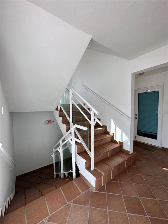 SANDY BEACH APARTMENTS - Residential