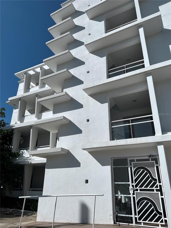 SANDY BEACH APARTMENTS - Residential