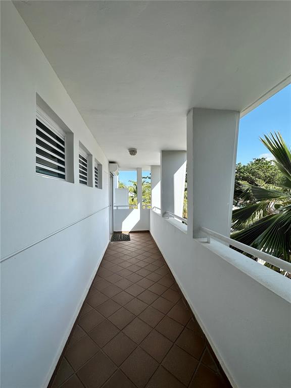 SANDY BEACH APARTMENTS - Residential