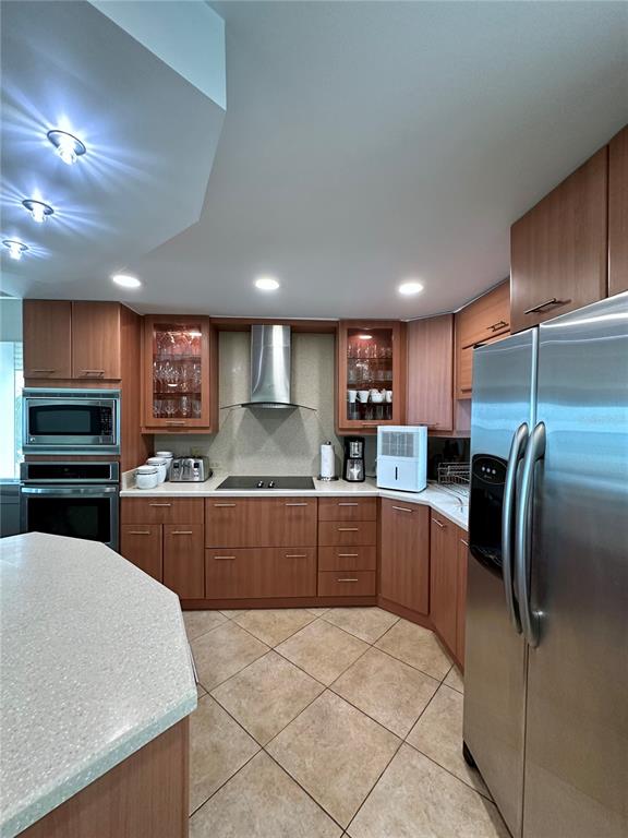 SANDY BEACH APARTMENTS - Residential