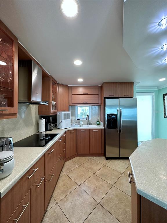 SANDY BEACH APARTMENTS - Residential