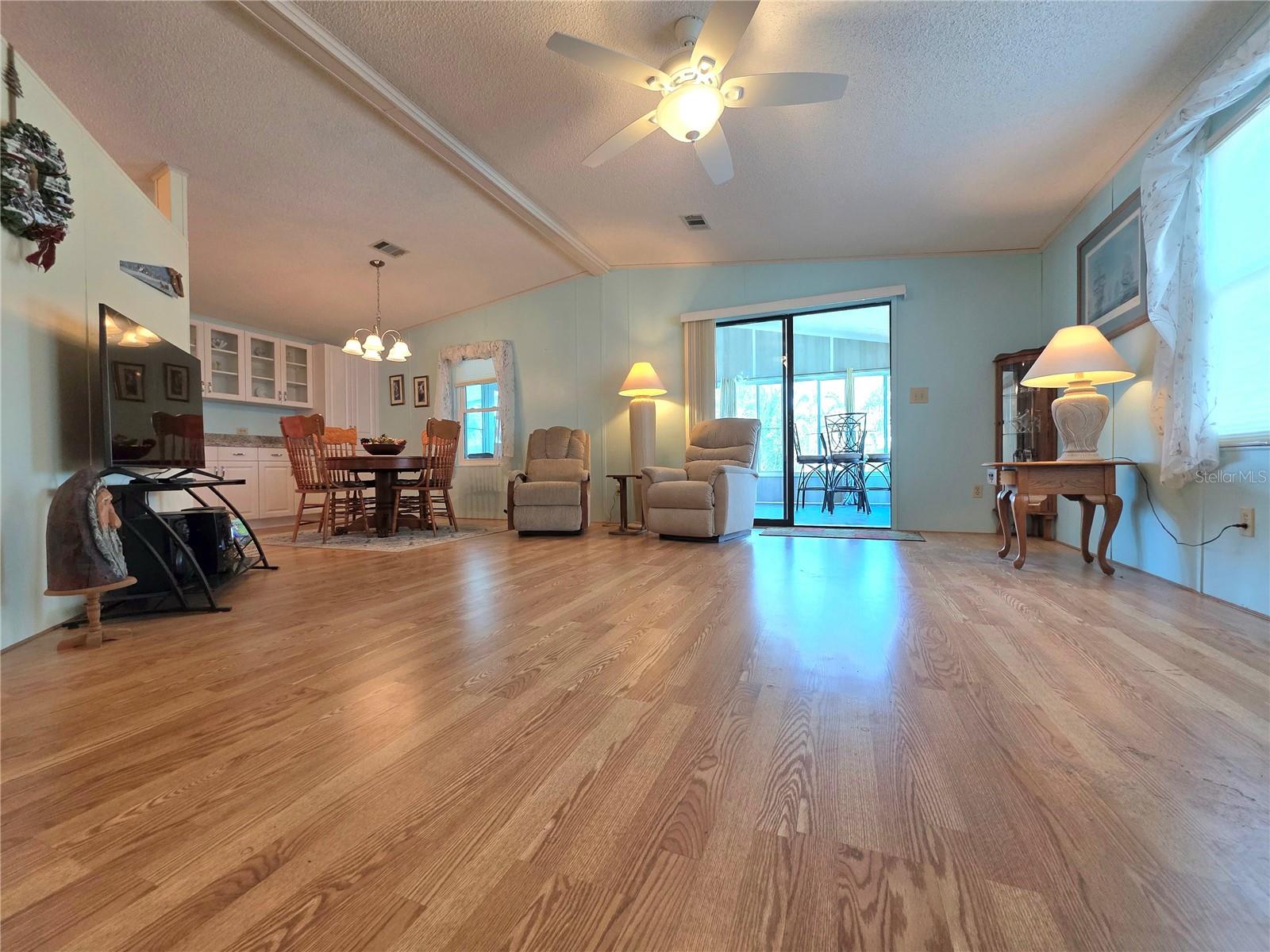 LAKE BETMAR ESTS UNITS 3-4-5 - Residential