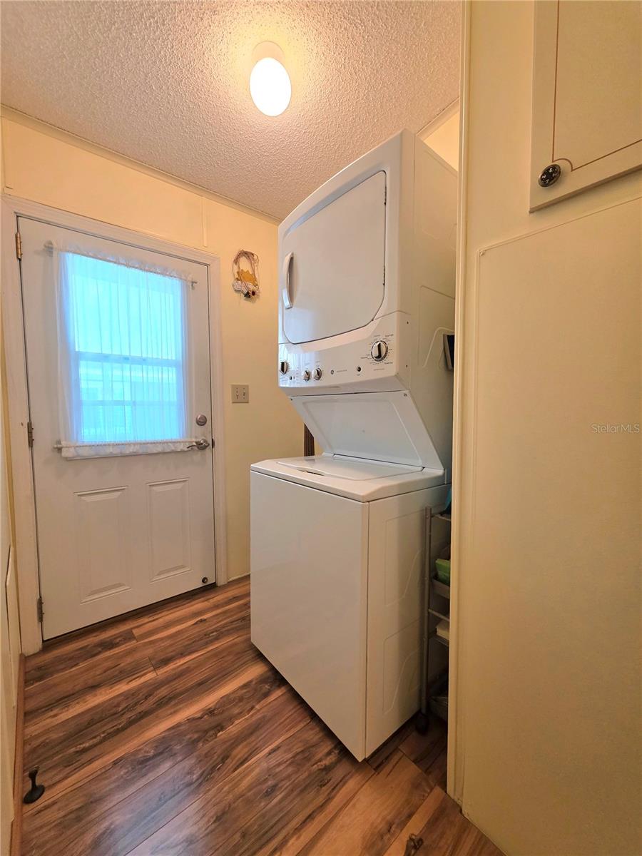 LAKE BETMAR ESTS UNITS 3-4-5 - Residential