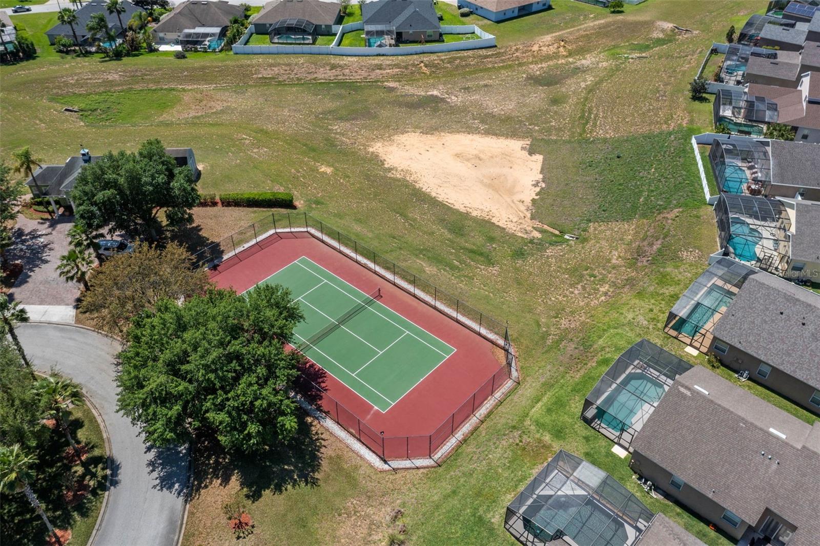 VILLAGE AT TUSCAN RIDGE, TUSCAN RIDGE - Residential