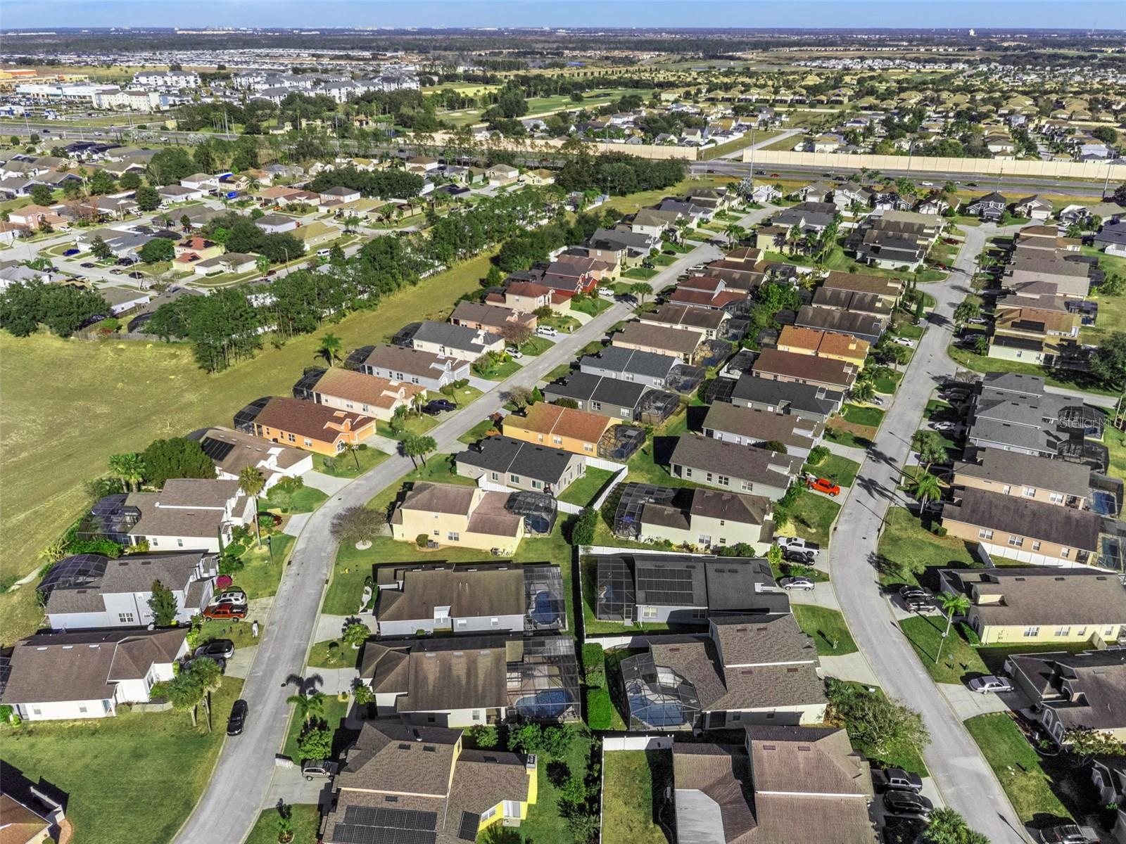 VILLAGE AT TUSCAN RIDGE, TUSCAN RIDGE - Residential