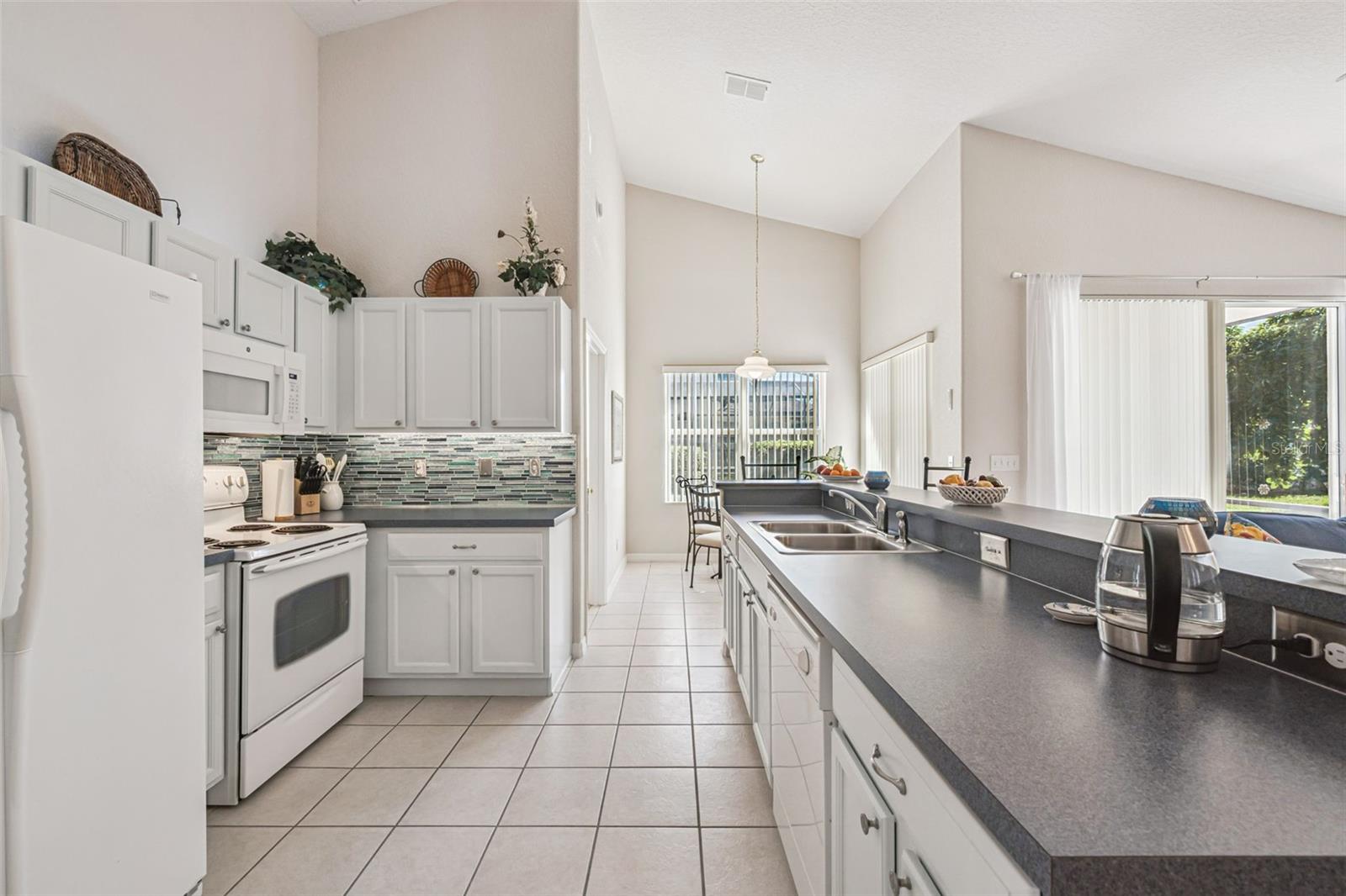 VILLAGE AT TUSCAN RIDGE, TUSCAN RIDGE - Residential