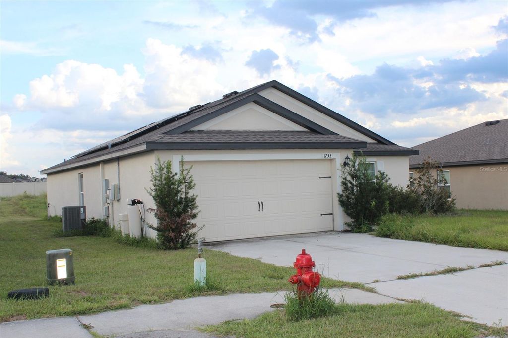 Photo of 1733 Canaan Loop, Dundee, FL 33838 (MLS # O6332242)