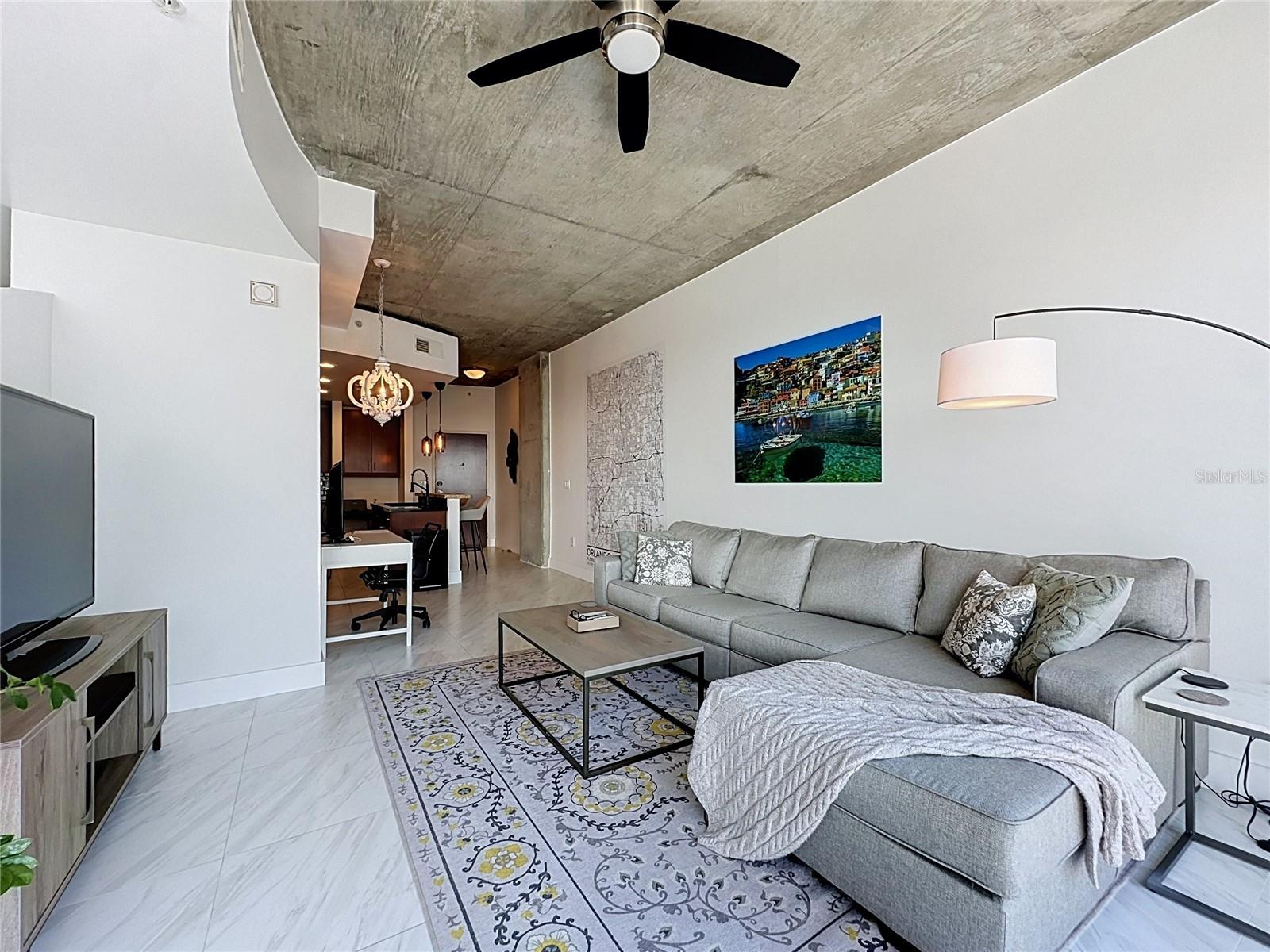 155 S COURT AVENUE 1810