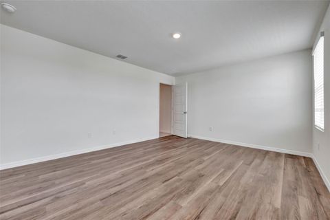 Tiny photo for 1238 Alstonia Lane, Mount Dora, FL 32757 (MLS # O6341261)