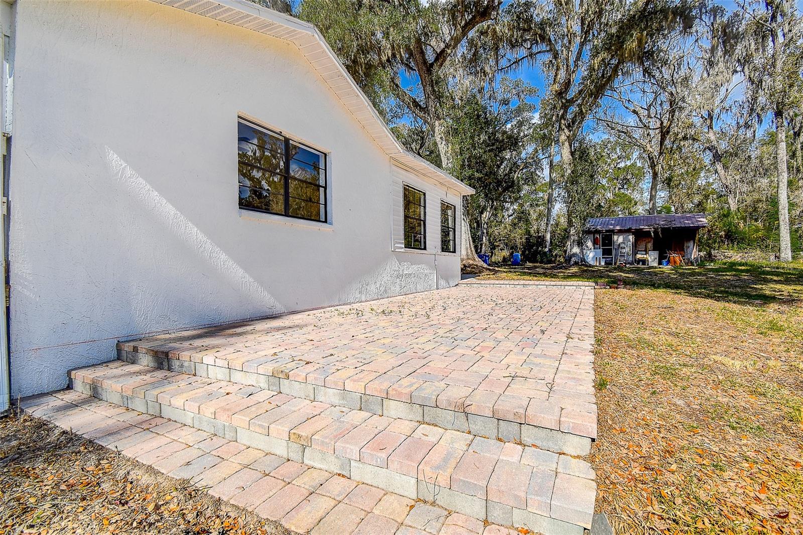 ACREAGE - Residential