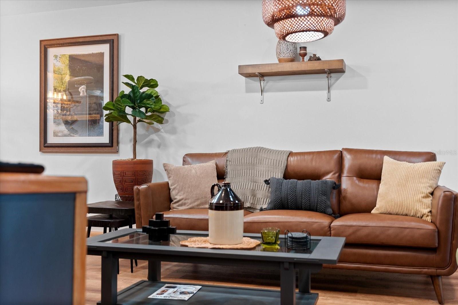 PLAZA GARDENS - Residential Lease