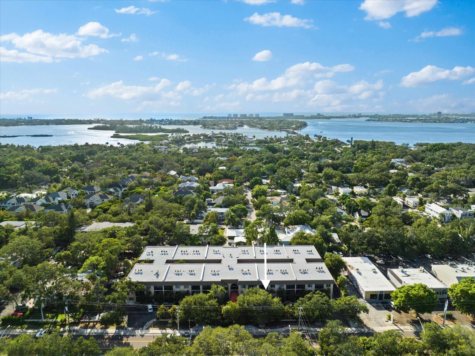 PLAZA GARDENS - Residential Lease