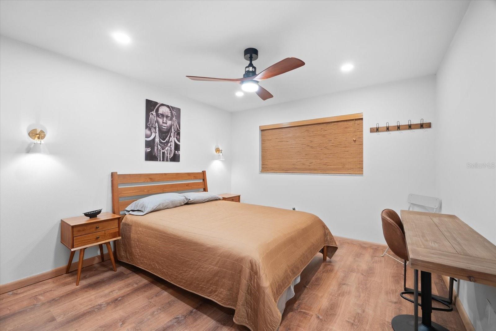 PLAZA GARDENS - Residential Lease