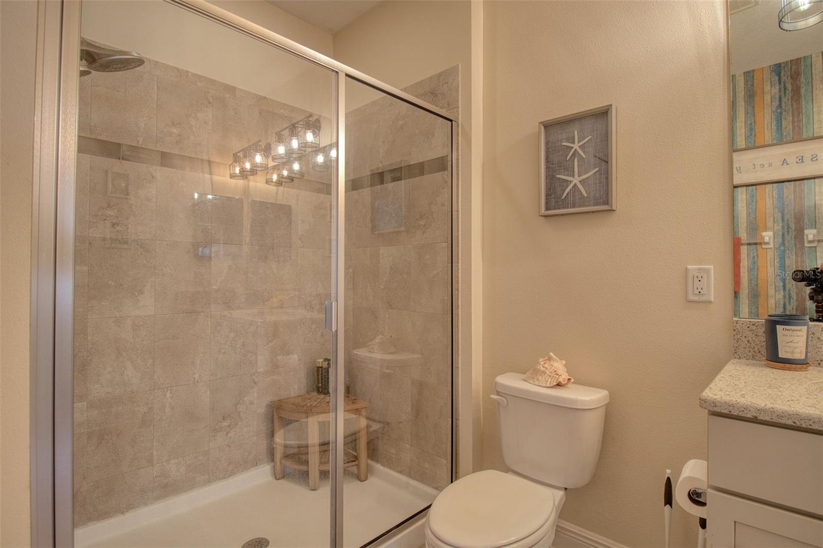 TOWNS AT BELLEAIR GROVE - Residential