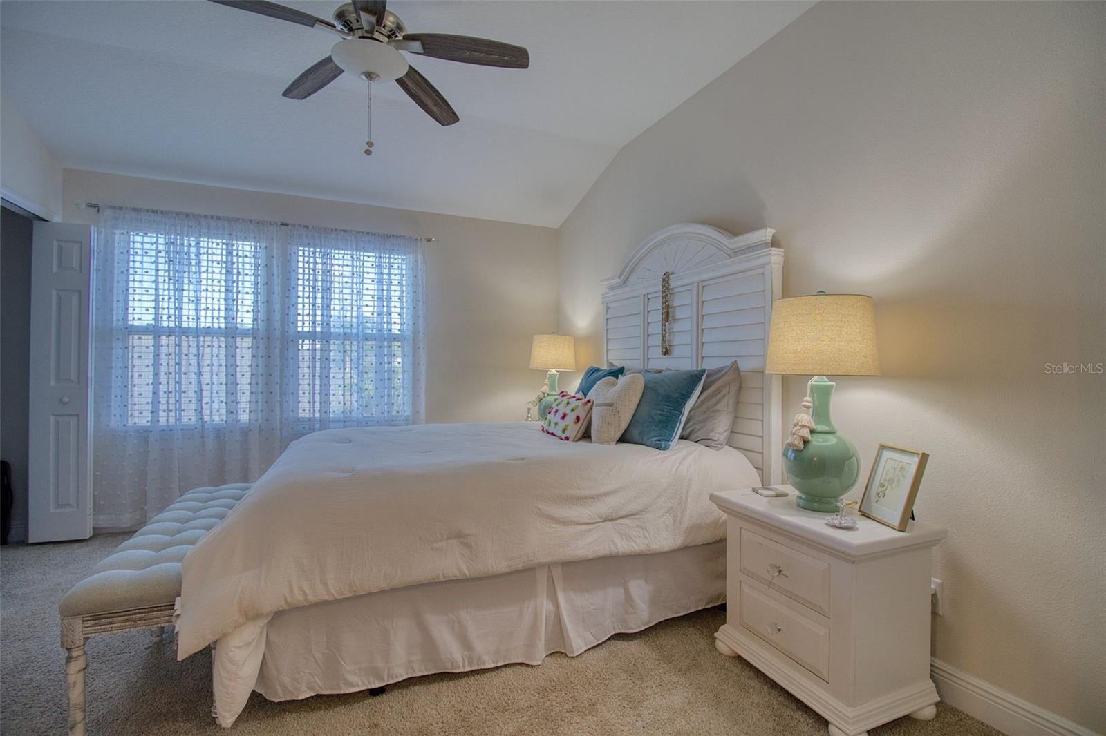 TOWNS AT BELLEAIR GROVE - Residential