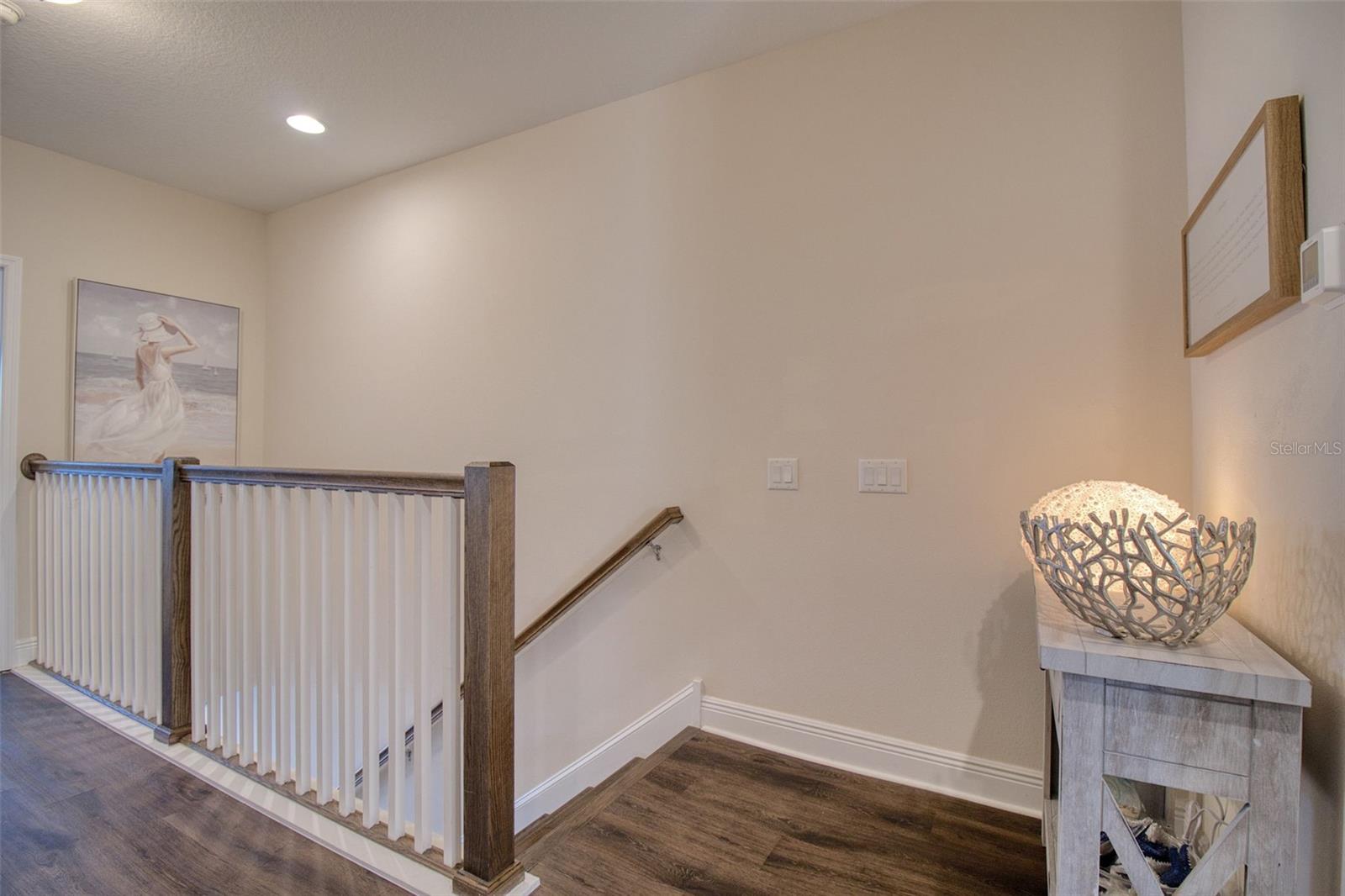 TOWNS AT BELLEAIR GROVE - Residential