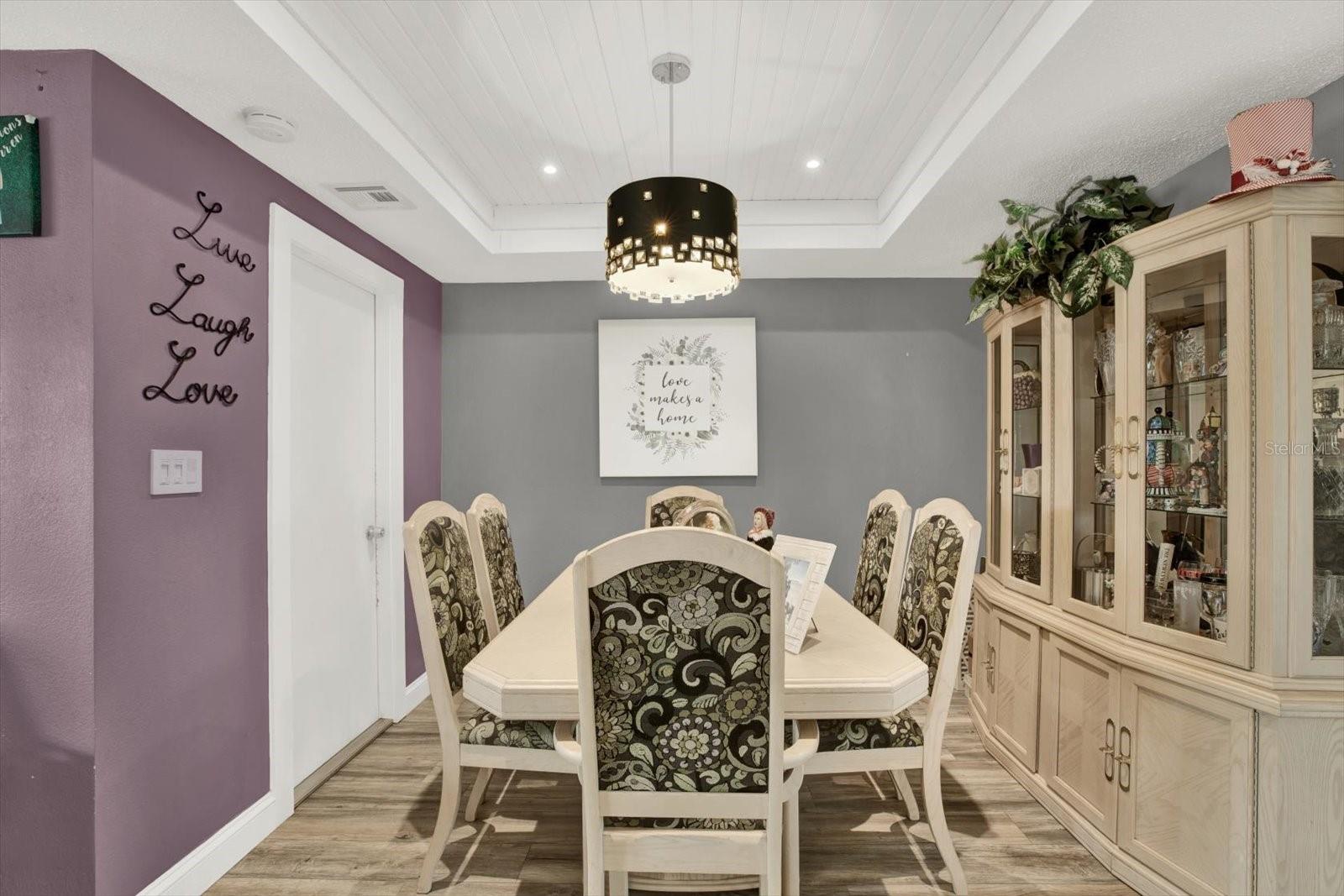 EMBASSY HILLS - Residential