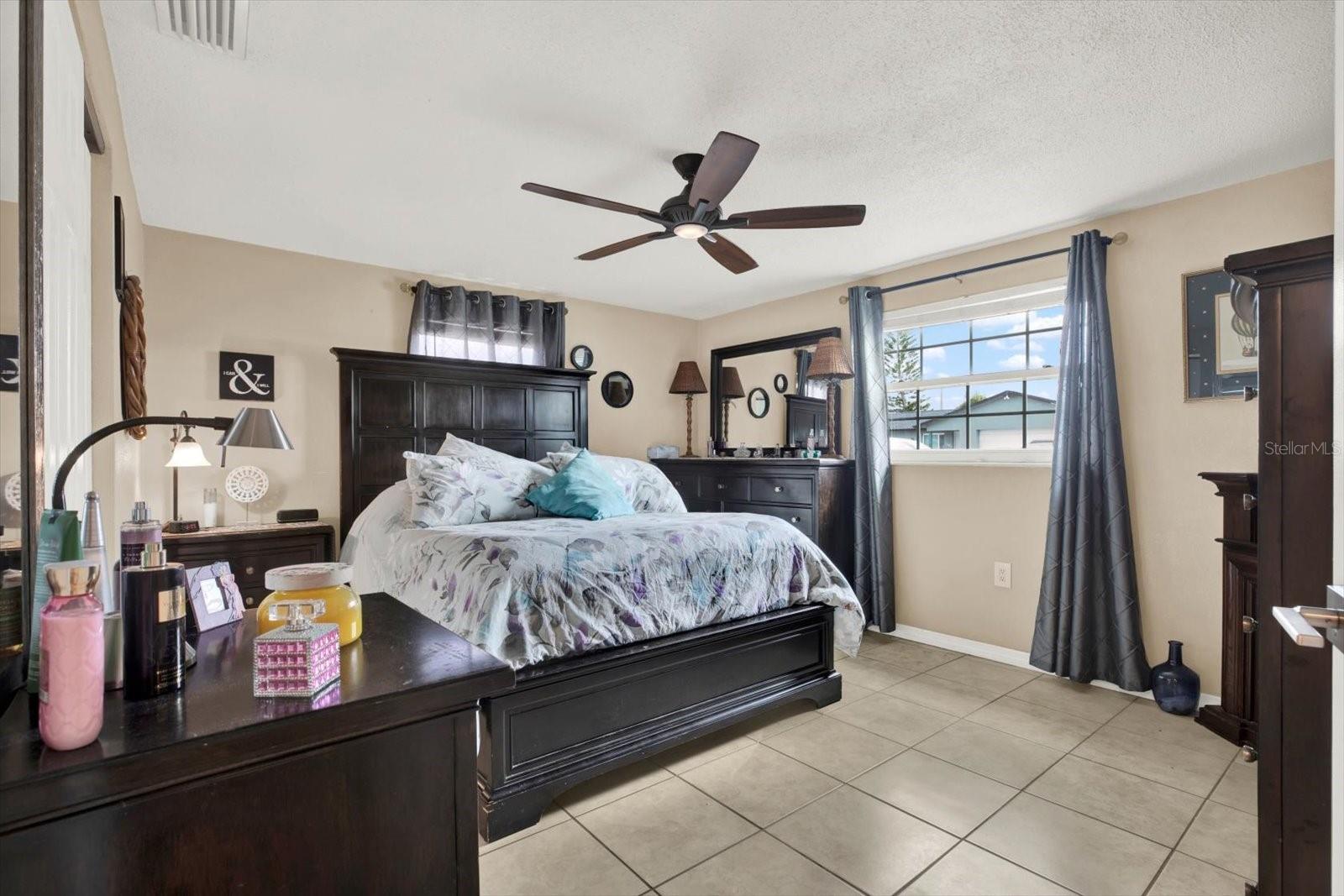 EMBASSY HILLS - Residential