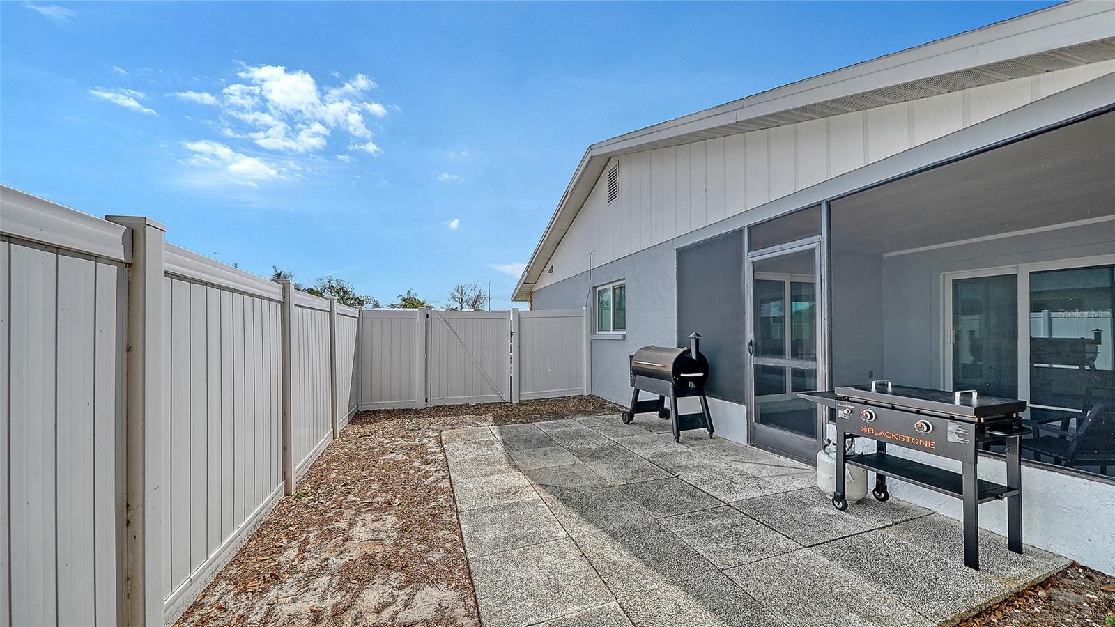 SOUTH VENICE - Residential