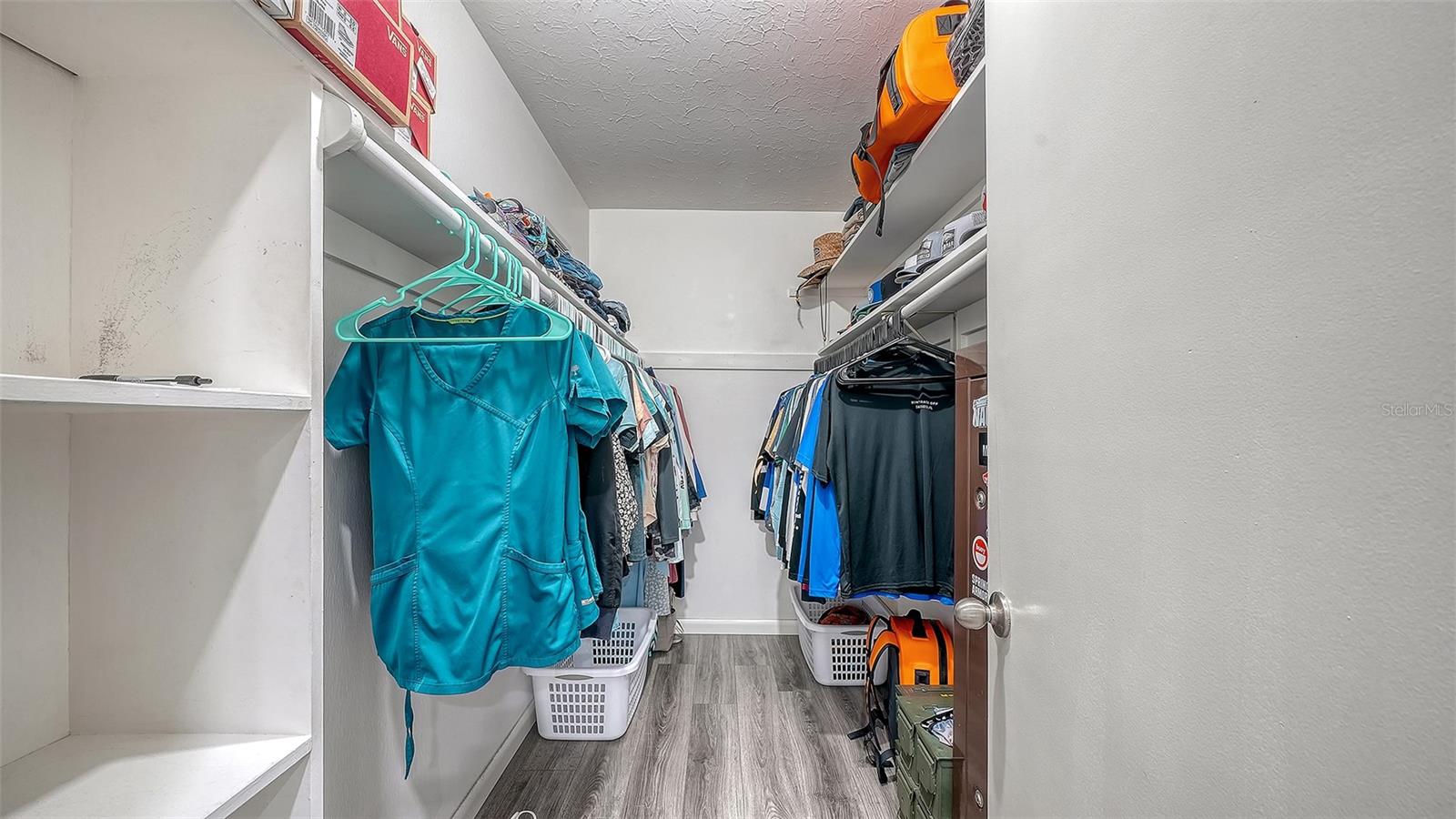 SOUTH VENICE - Residential