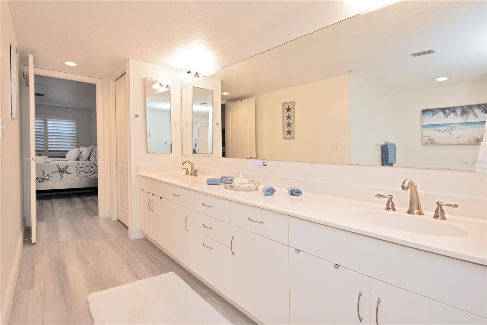 OCEANS CLOVERLEAF NORTH - Residential