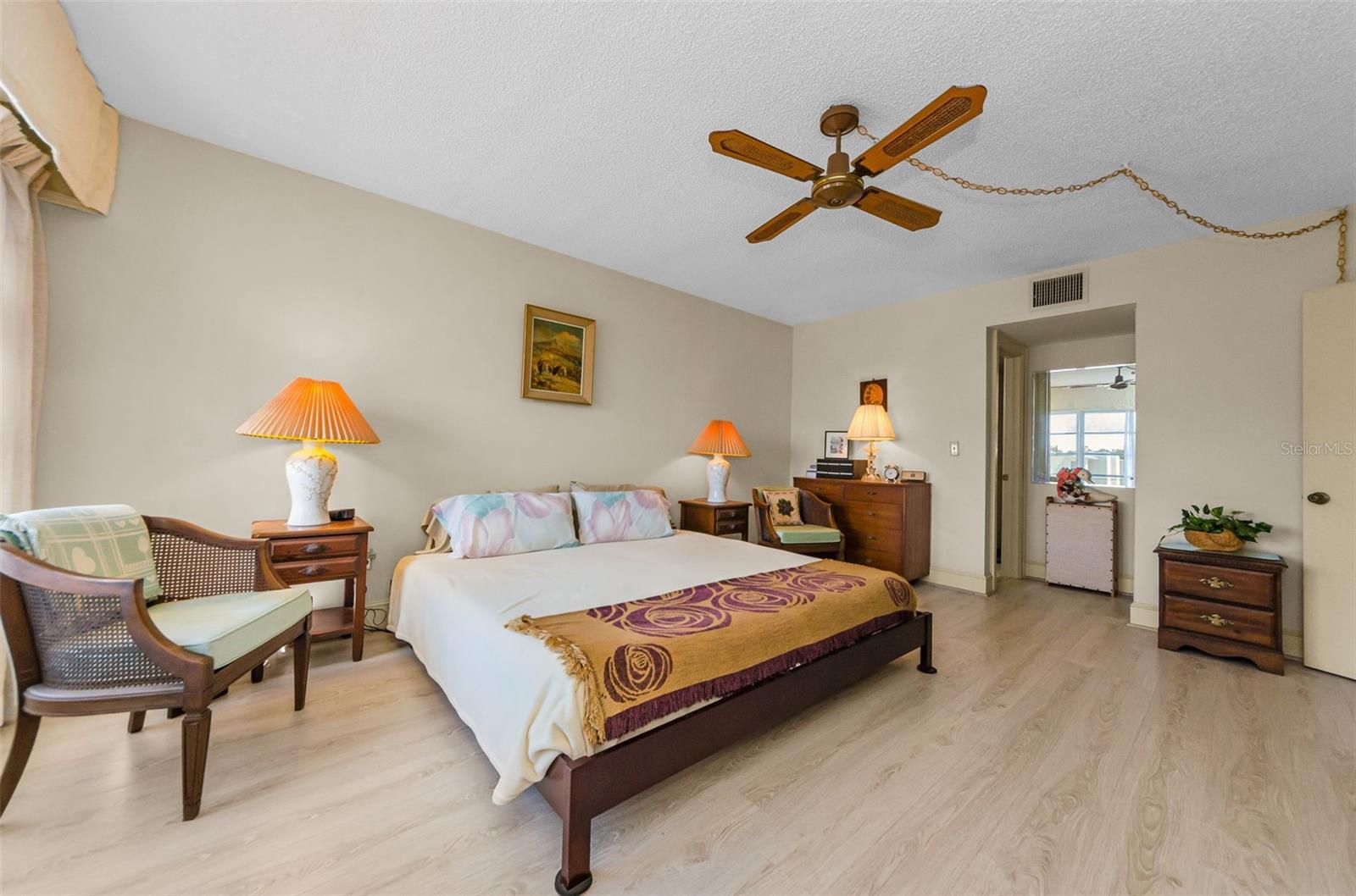 PORT BELLEAIR 4 CONDO - Residential