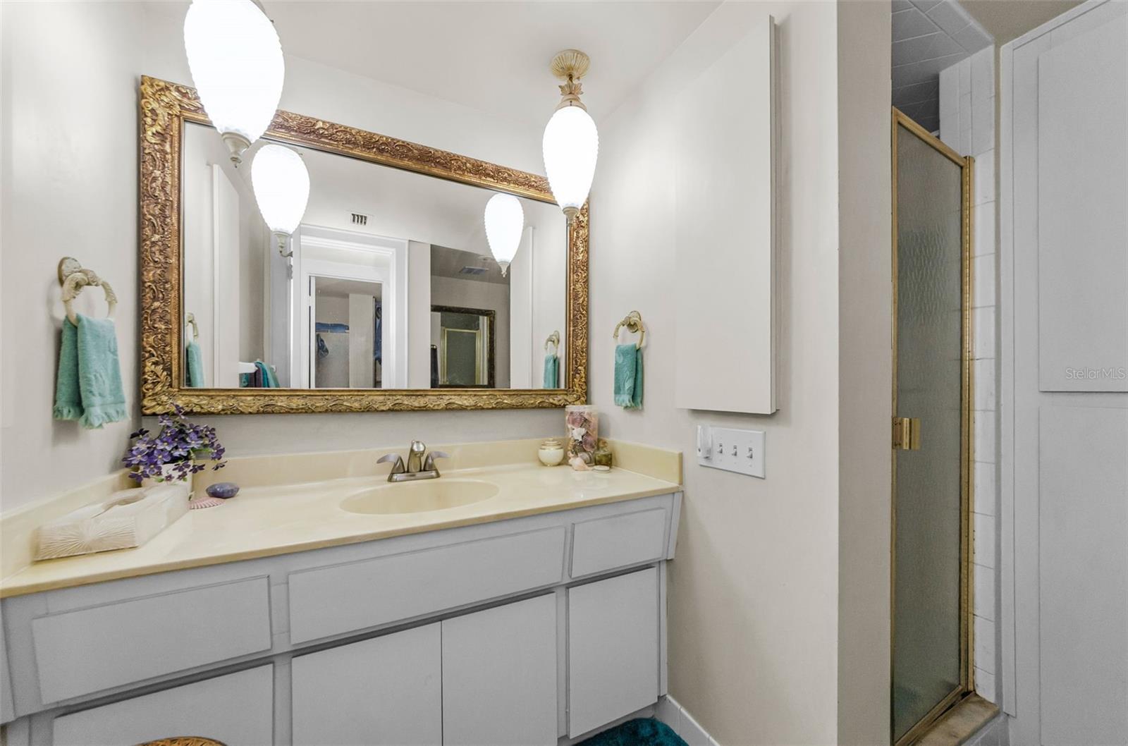 PORT BELLEAIR 4 CONDO - Residential