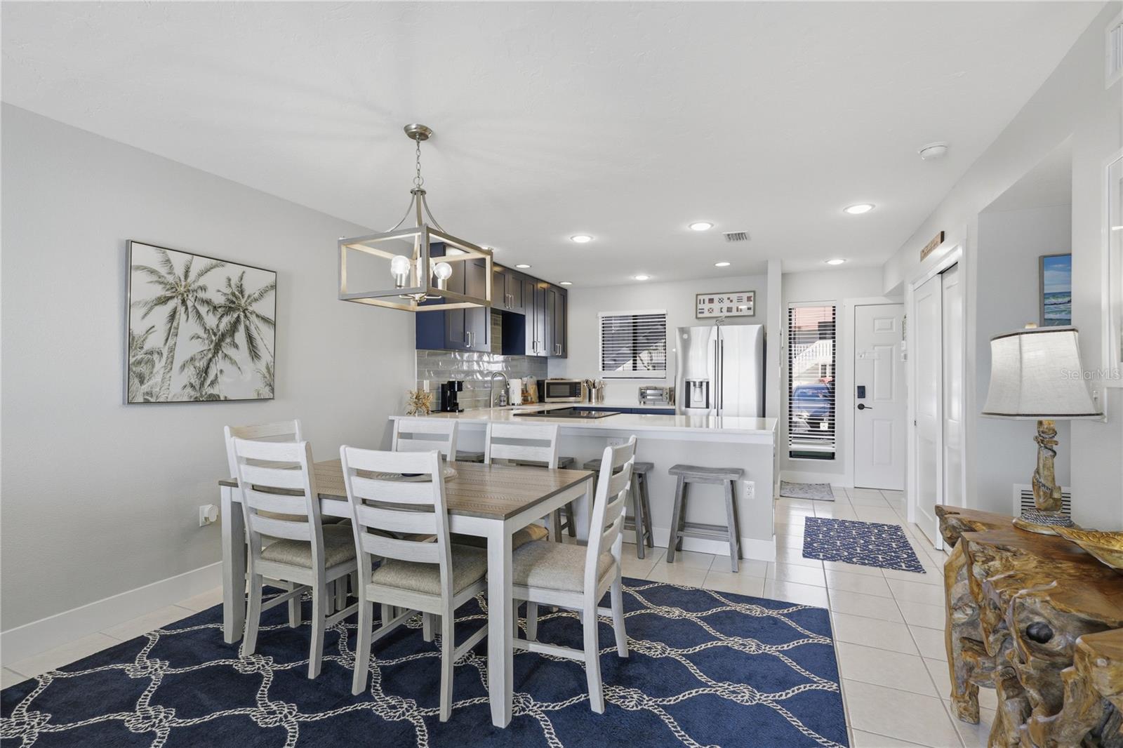 RUNAWAY BAY - Residential