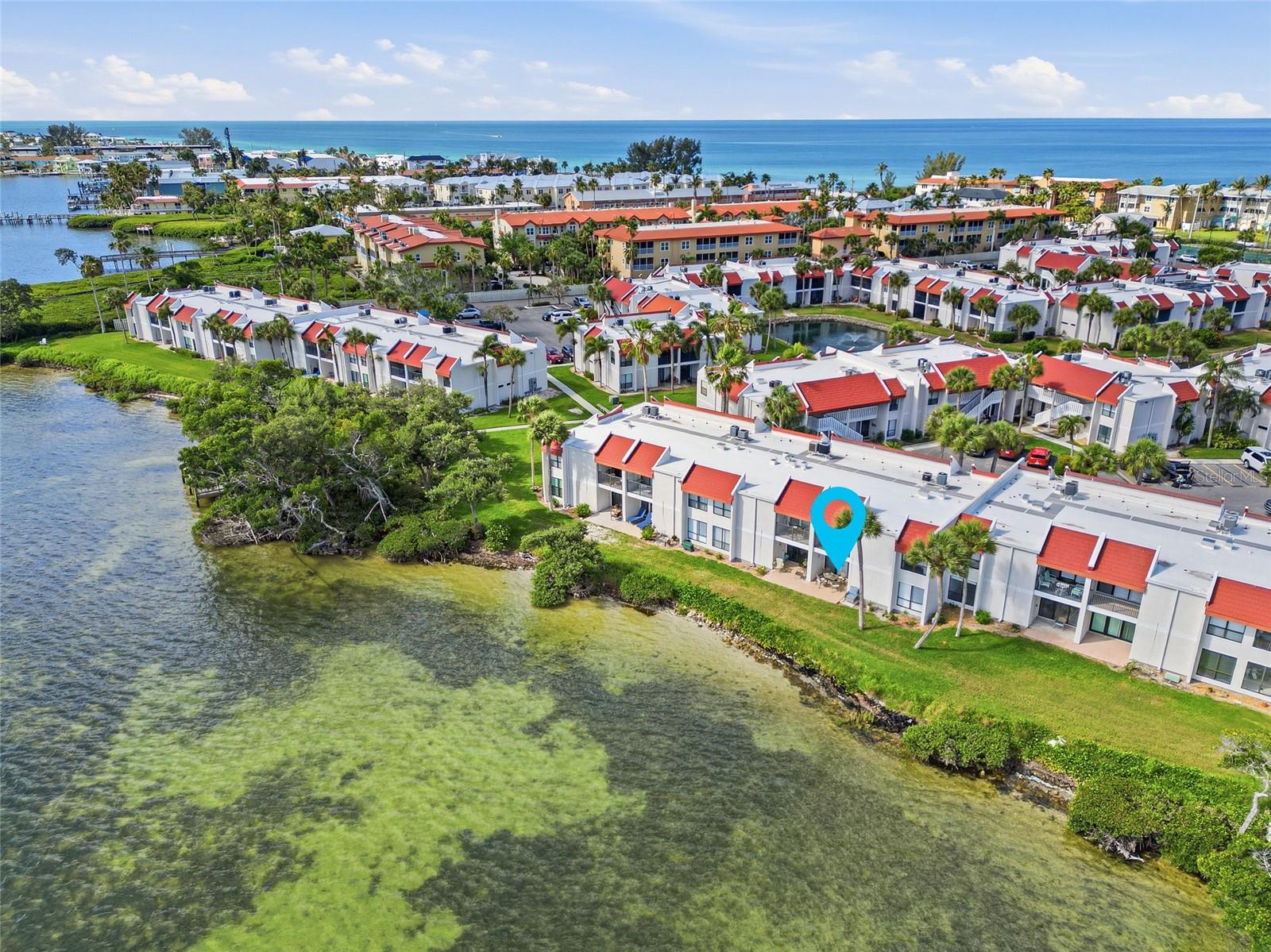 RUNAWAY BAY - Residential