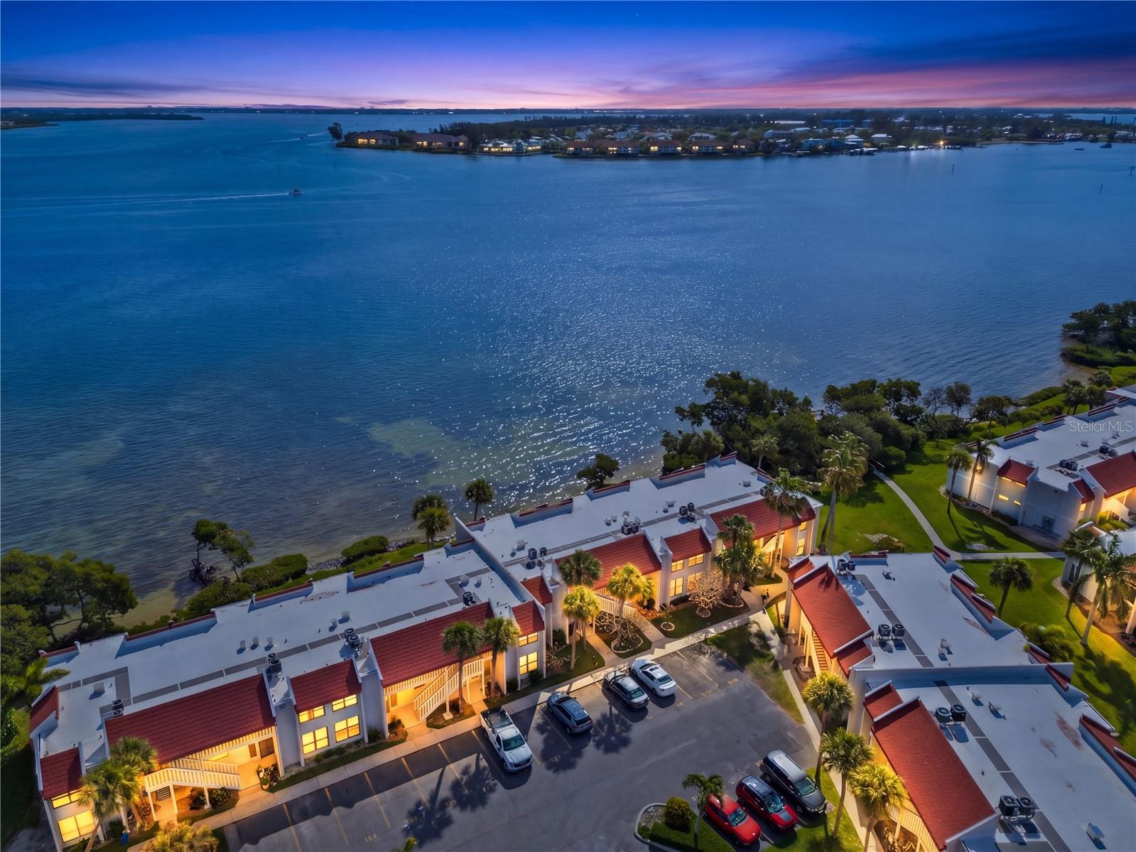 1801 GULF DRIVE N 142