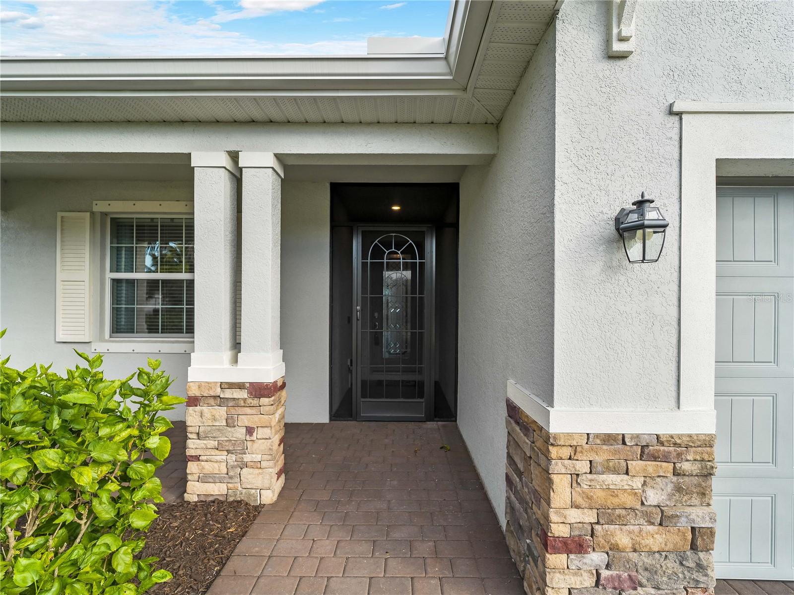 HARBOR WEST - Residential