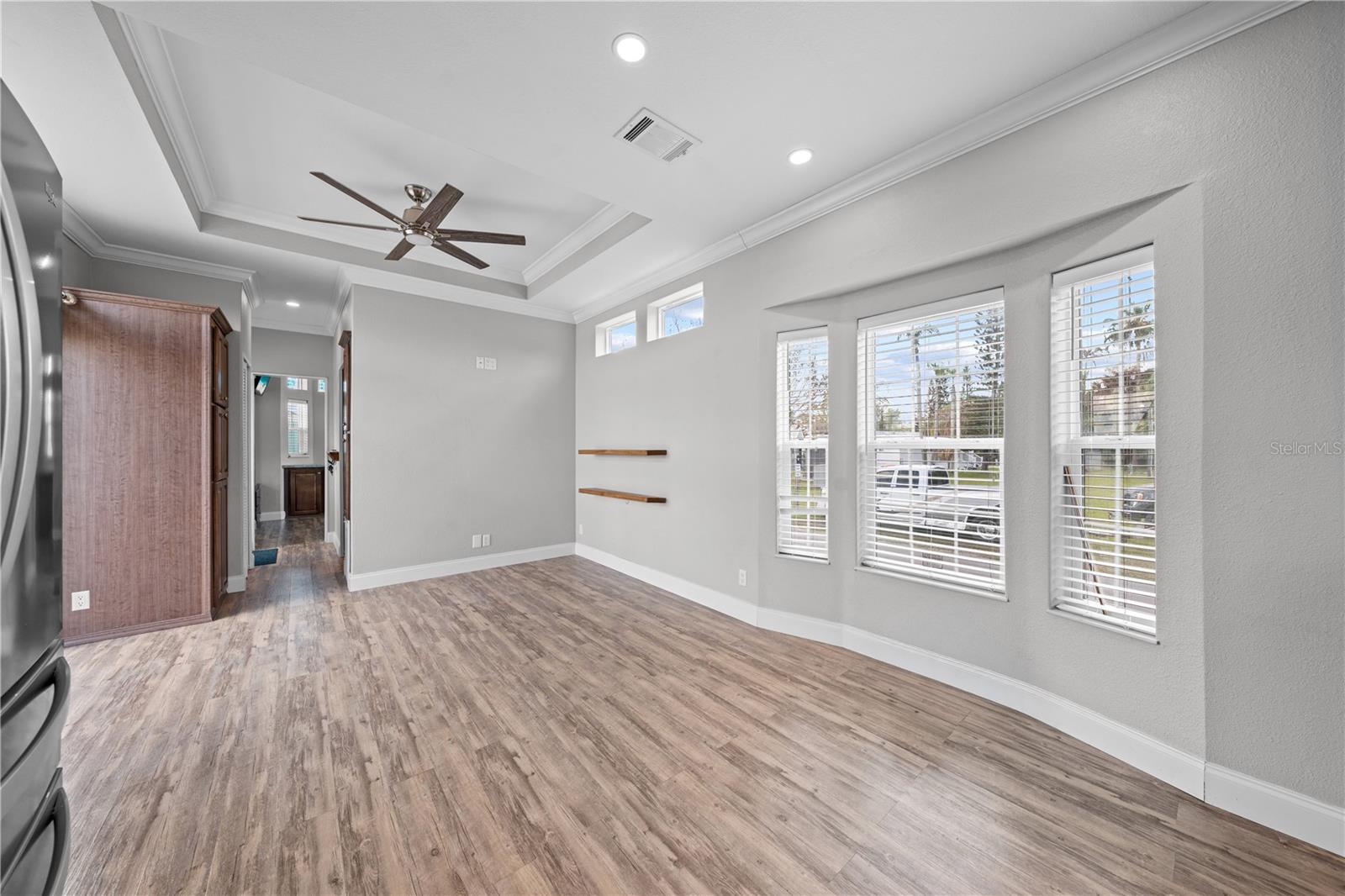 SHELTER COVE - Residential