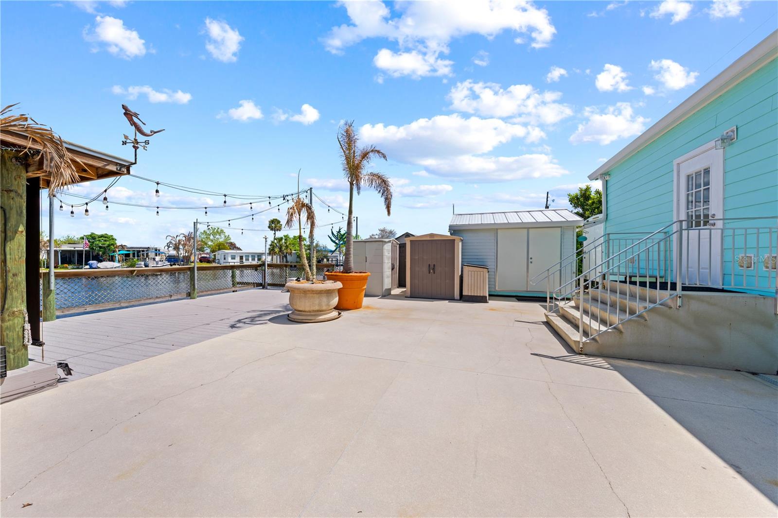 SHELTER COVE - Residential