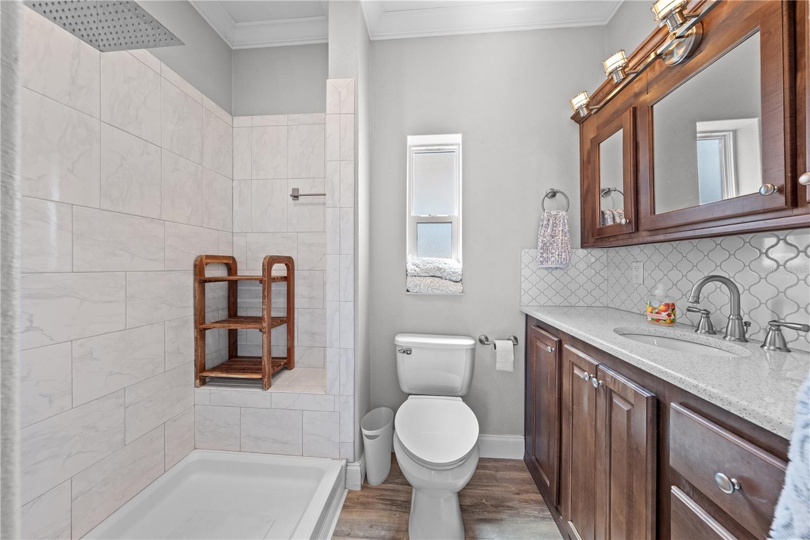 SHELTER COVE - Residential