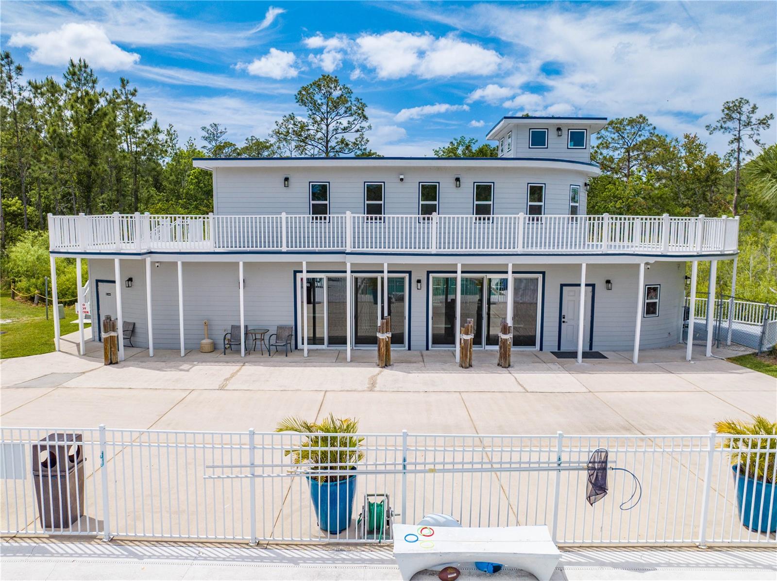 SHELTER COVE - Residential