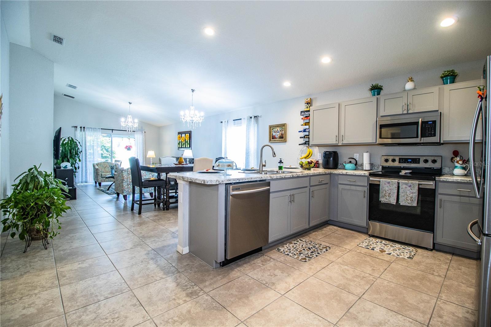 8031 BROOKESHIRE DRIVE