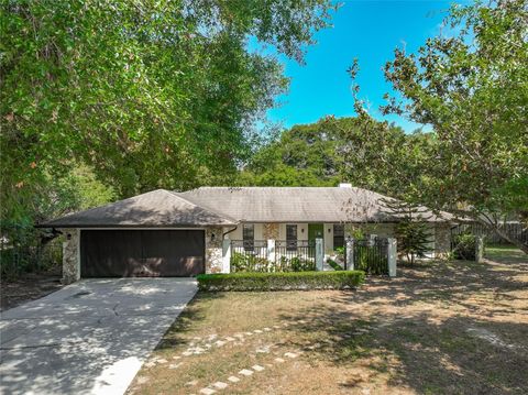Photo of 1550 Coluso Drive, Winter Garden, FL 34787 (MLS # O6404758)