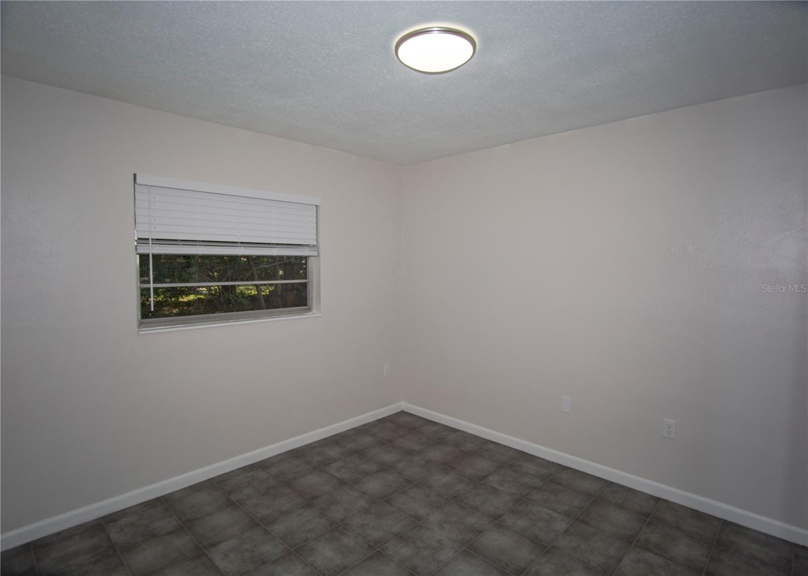 OVERSTREET OAK HILL SUB - Residential Lease