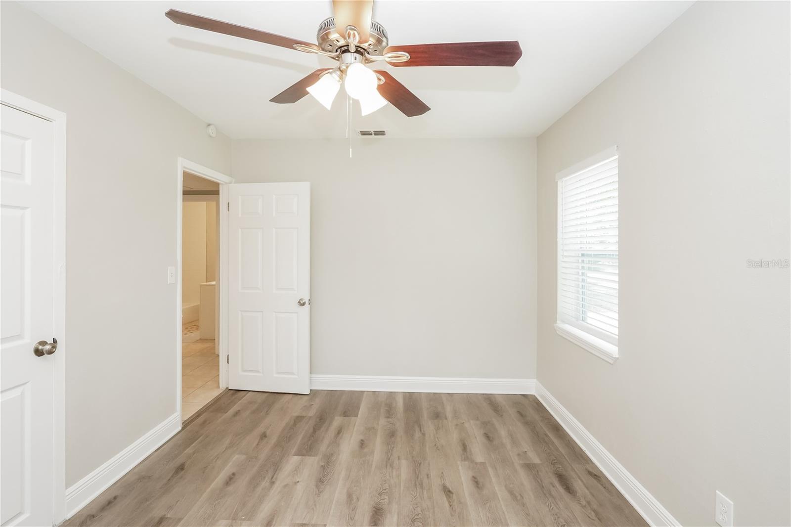 WASHINGTON SHORES SUB - Residential Lease