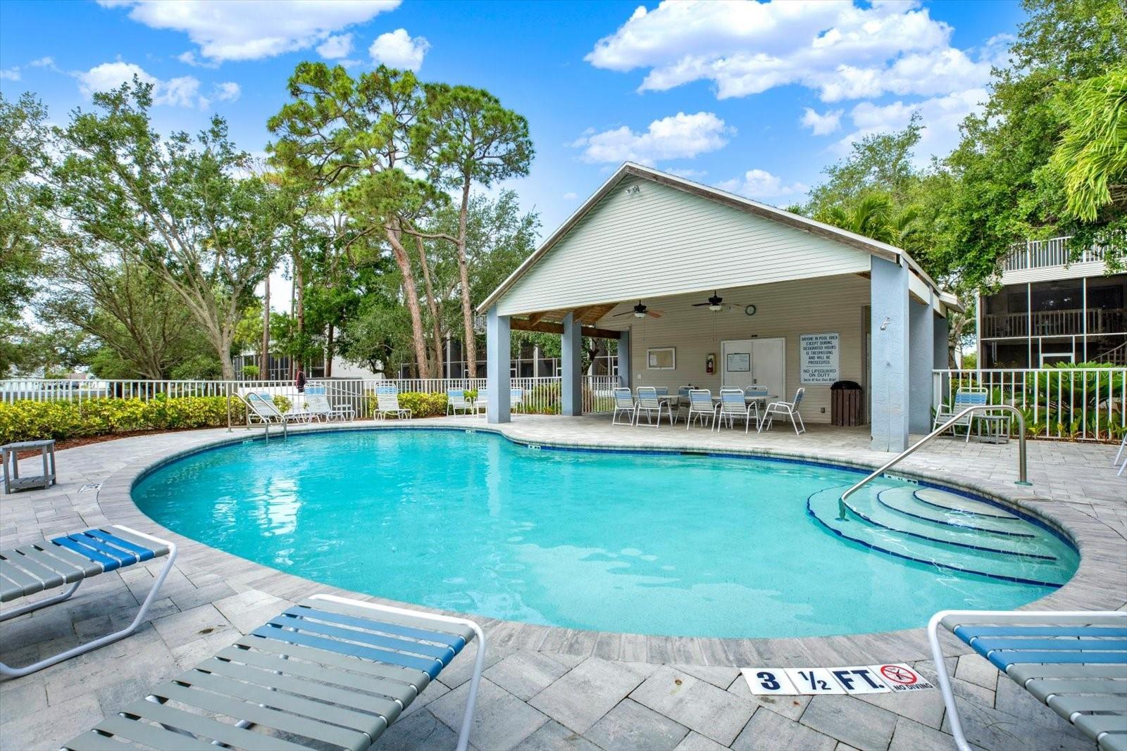 TARA CAY III - Residential