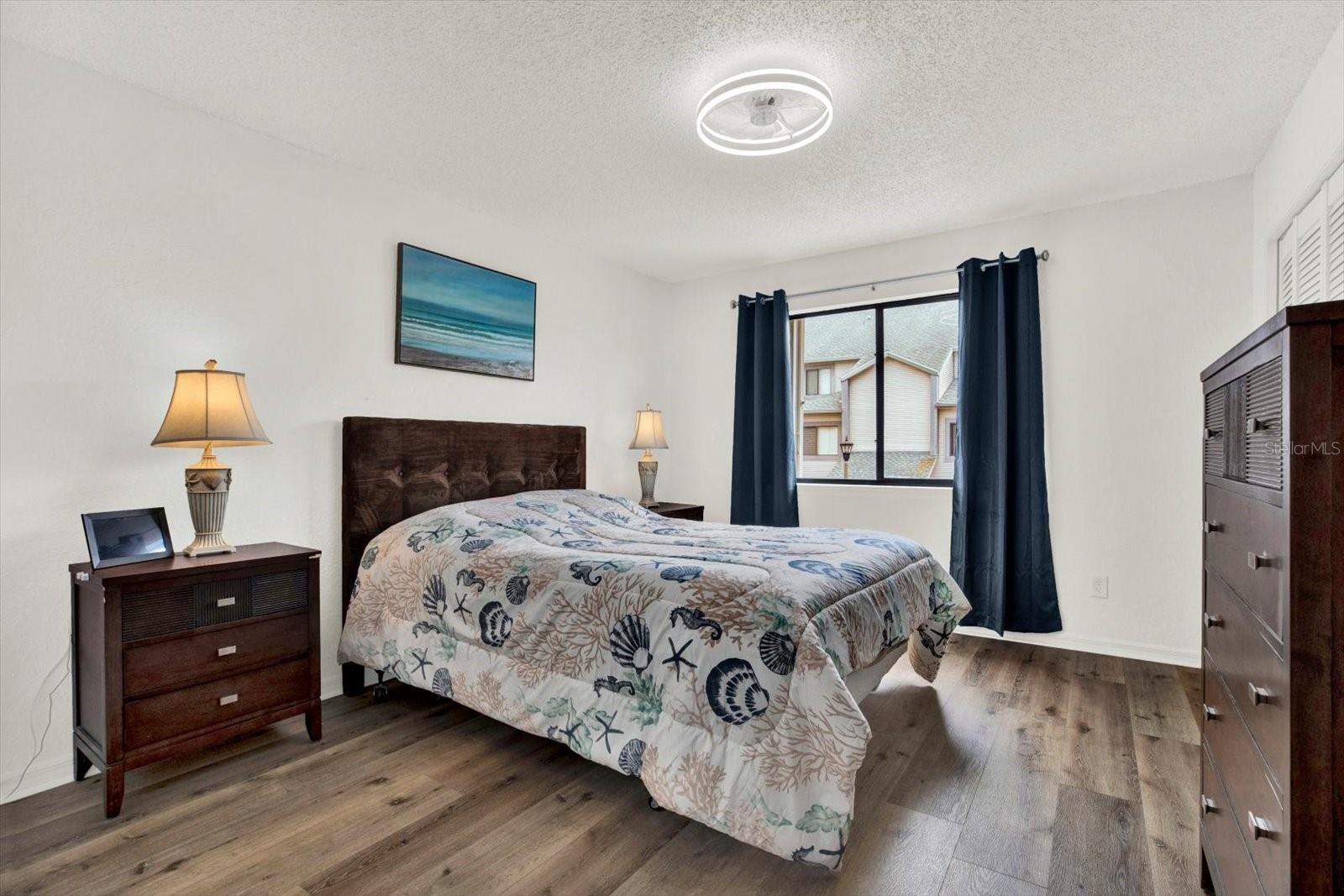 TARA CAY III - Residential