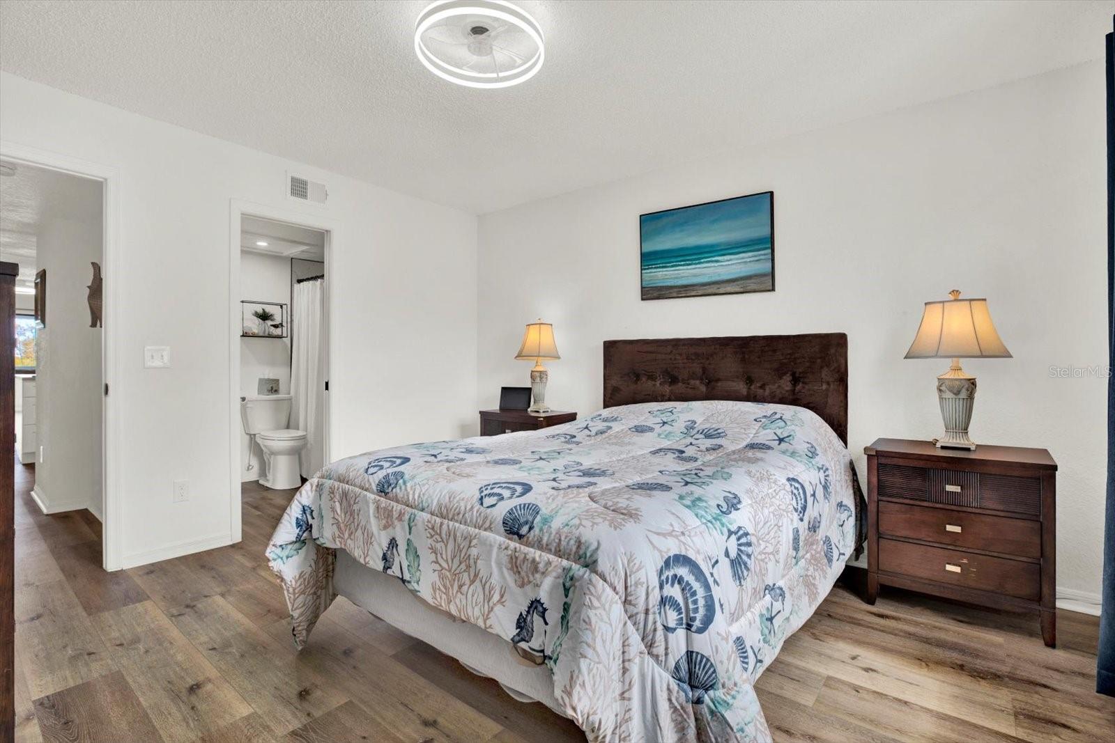 TARA CAY III - Residential