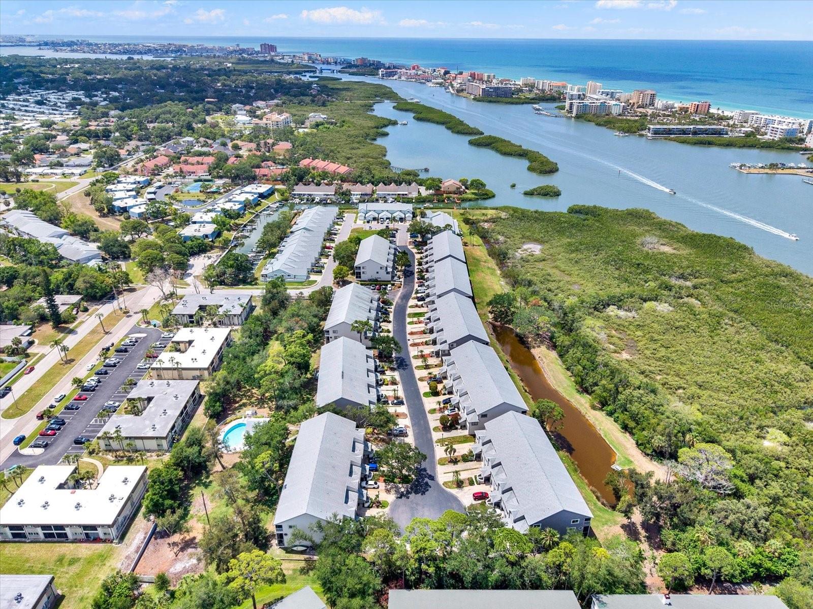TARA CAY III - Residential